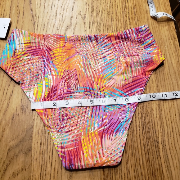 Fused Hawaii xs high rise with faux fur top - Picture 8 of 14